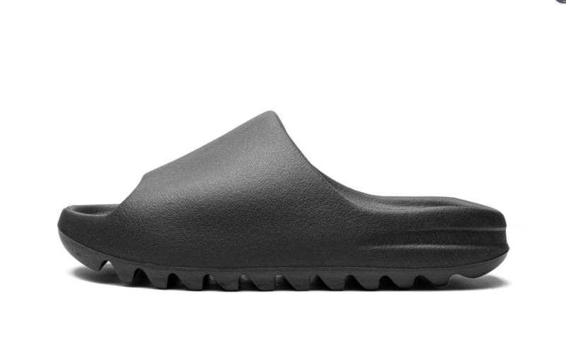 Yeezys SLIDE “Onyx”HQ6448