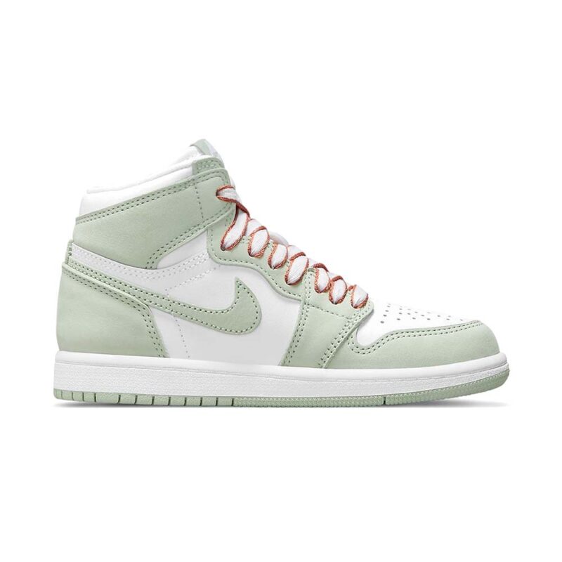 Wmns Air Jordan 1 Retro High OG ‘Seafoam’ - Image 3