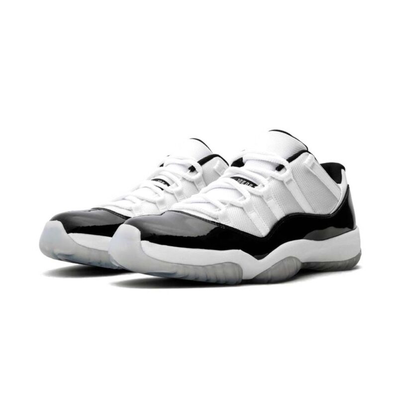 Air Jordan 11 Retro Low ‘Concord’ - Image 2