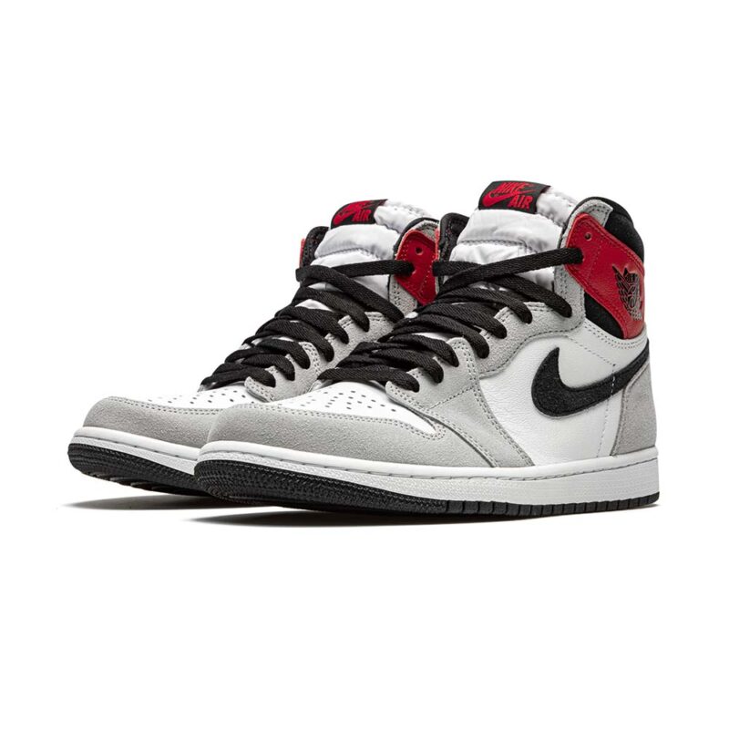 Air Jordan 1 Retro High OG “Light Smoke Grey” - Image 2