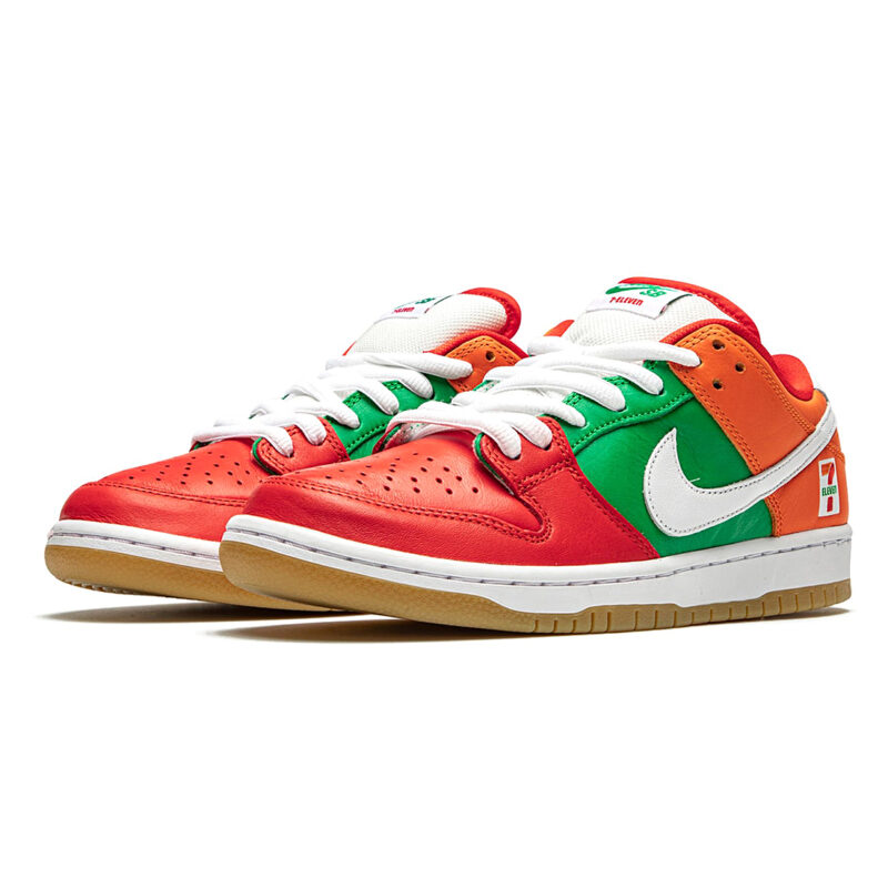 Nike SB DUNK LOW 7 Eleven - Image 3