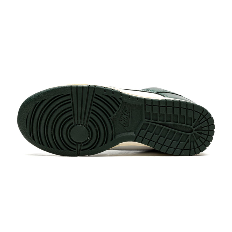 Nike Dunk Low Vintage Green - Image 7