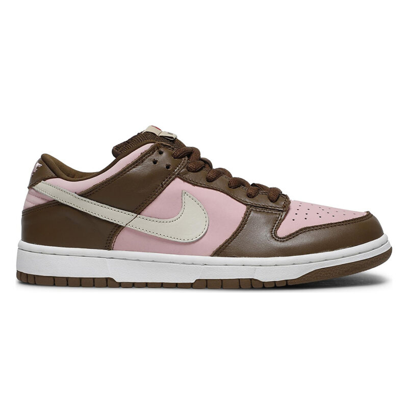 Nike SB Dunk Low Stussy Cherry