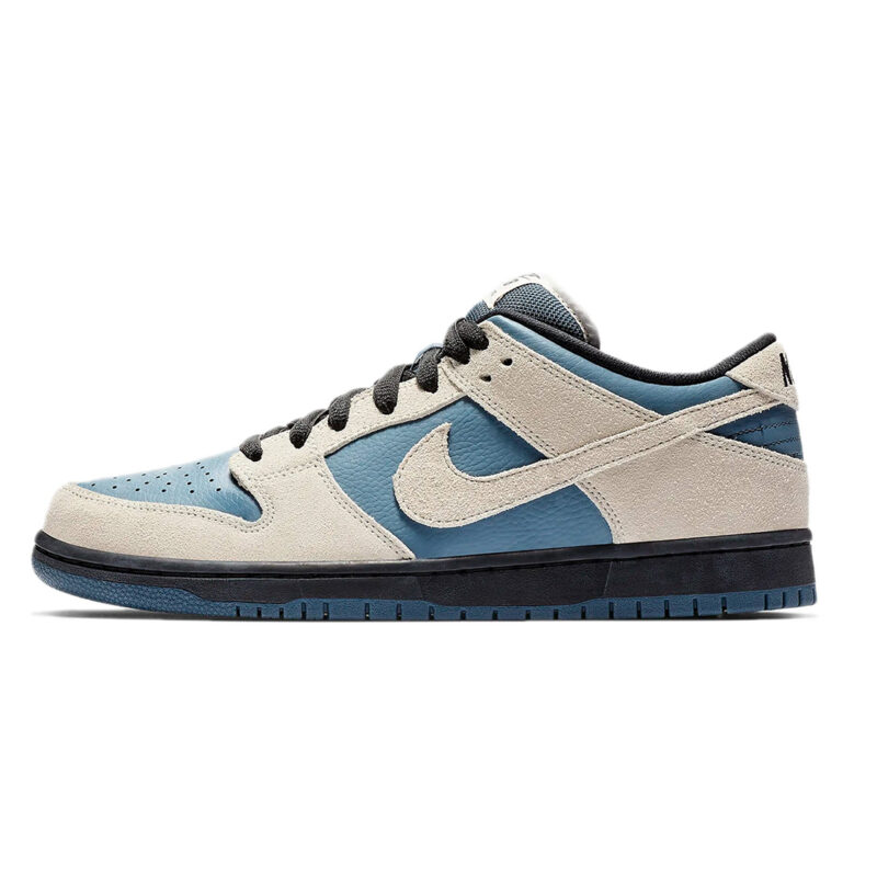 NIKE SB DUNK LOW PRO THUNDERSTORM