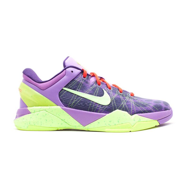 Nike Zoom Kobe 7 Supreme Christmas - Image 2