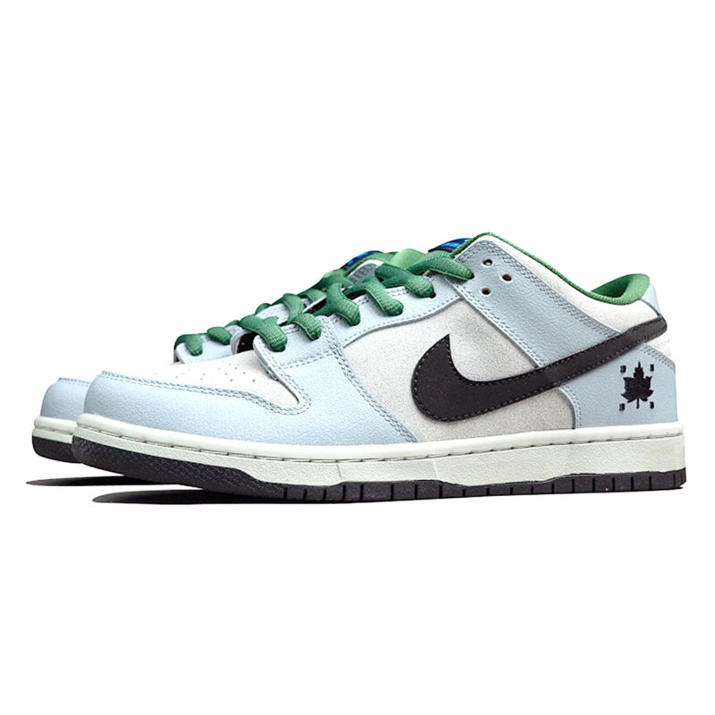 Nike Dunk Low Premium SB Maple Leaf - Image 2