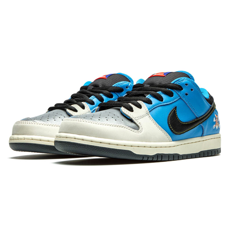 Nike SB Dunk Low x Instant Skateboards - Image 2